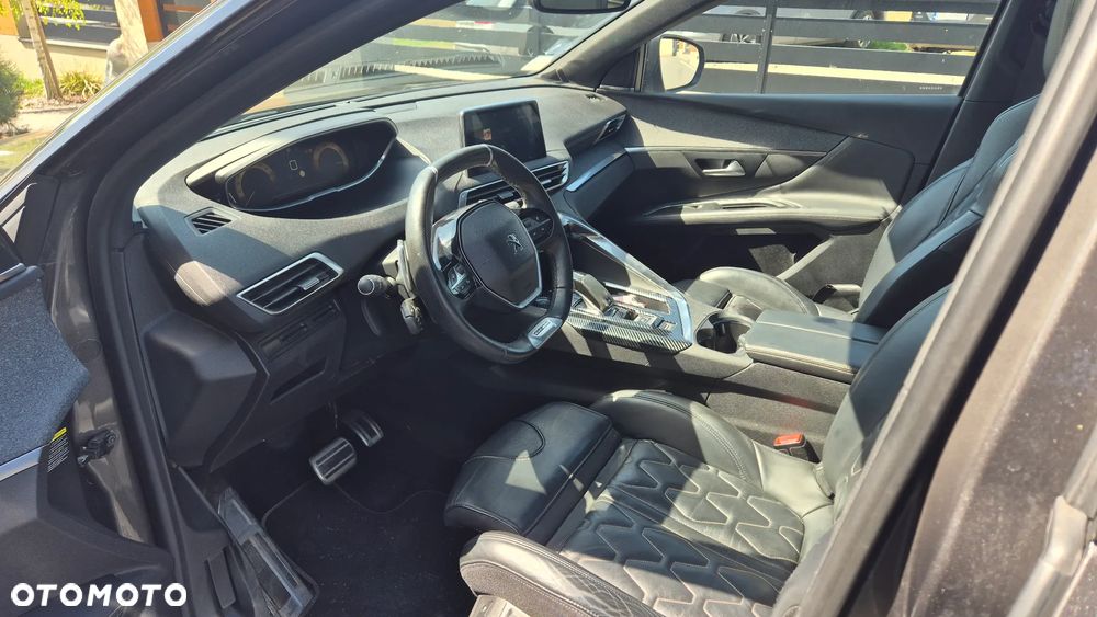 Peugeot 3008 - 11