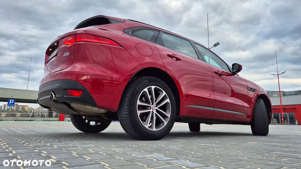 Jaguar F-Pace 30d AWD R-Sport - 9