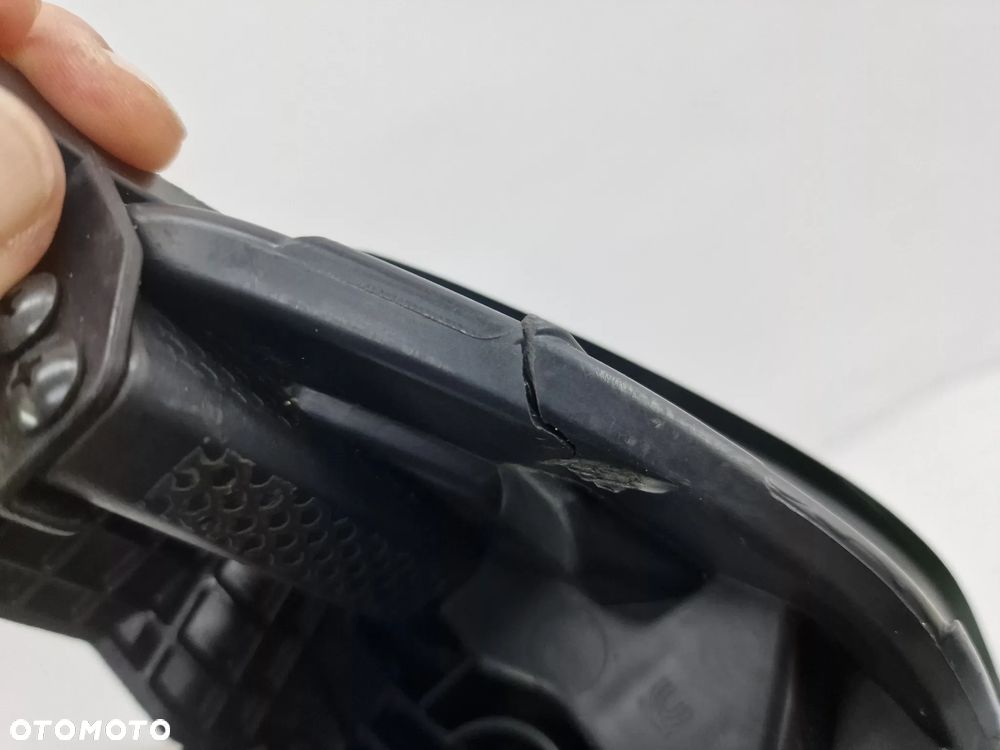 HYUNDAI IONIQ 16- PRAWA LAMPA PRZEDNIA PRZÓD FULL LED , NR 92102-G7 , NR AUKCJI LA525 - 23