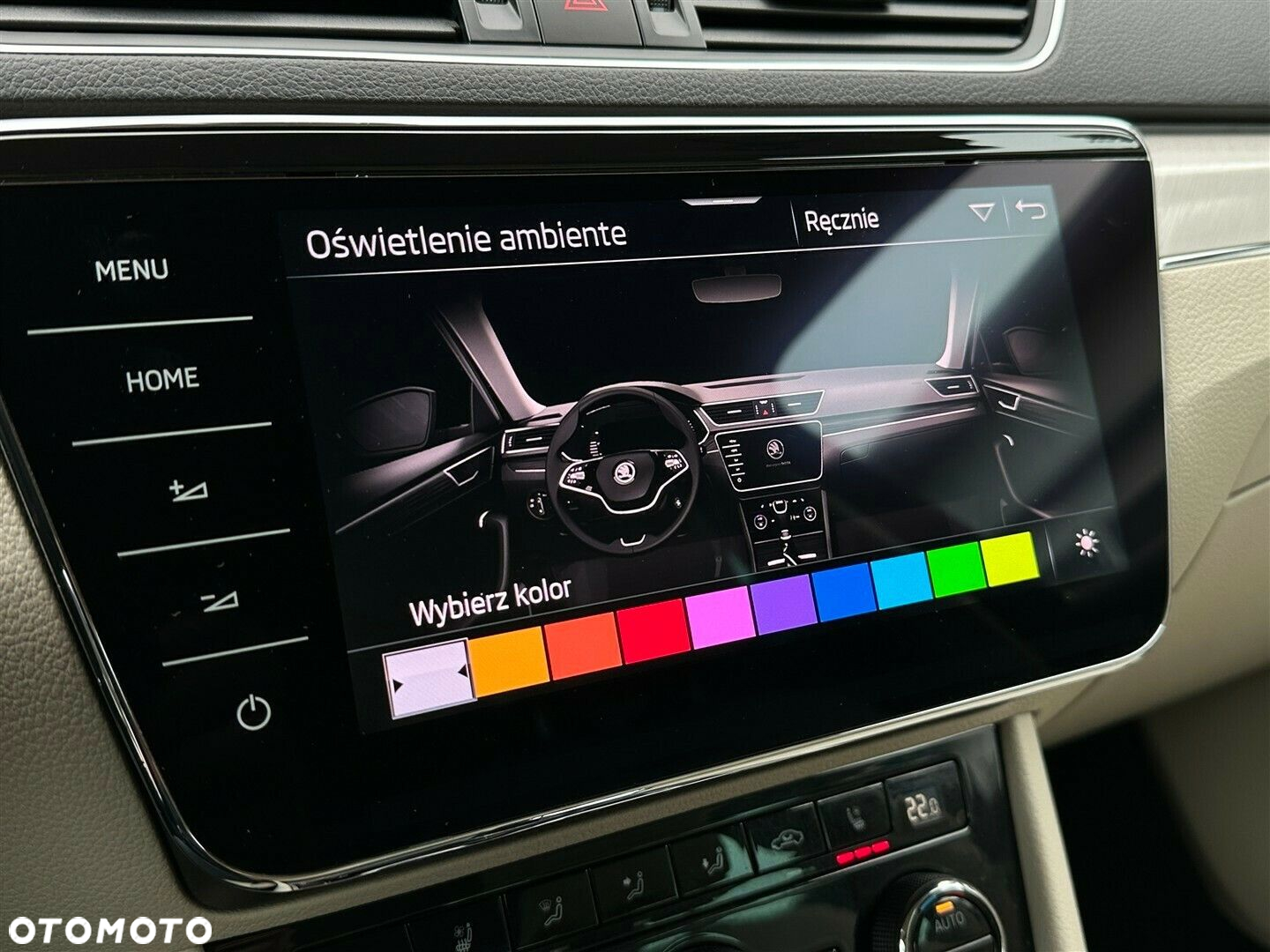 Skoda Superb 2.0 TDI SCR L&K DSG - 29