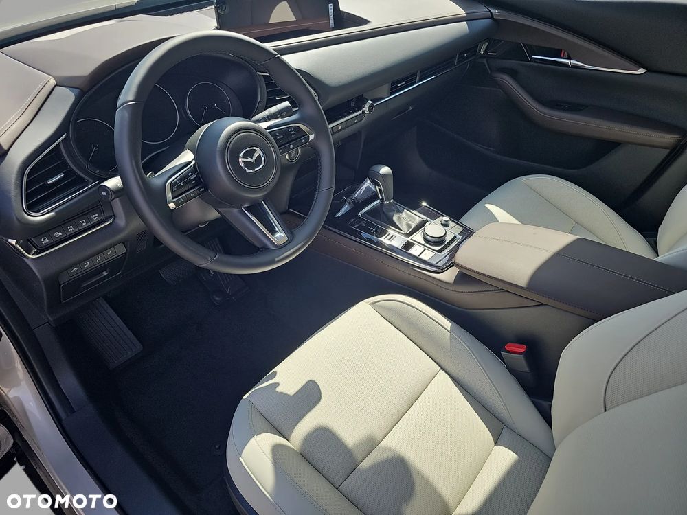 Mazda CX-30 2.0 mHEV Takumi 2WD - 12