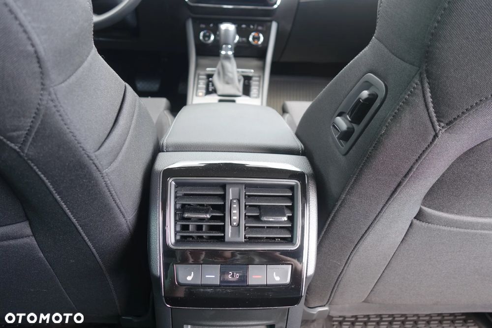 Skoda Superb 2.0 TDI SCR 4x4 Style DSG - 13