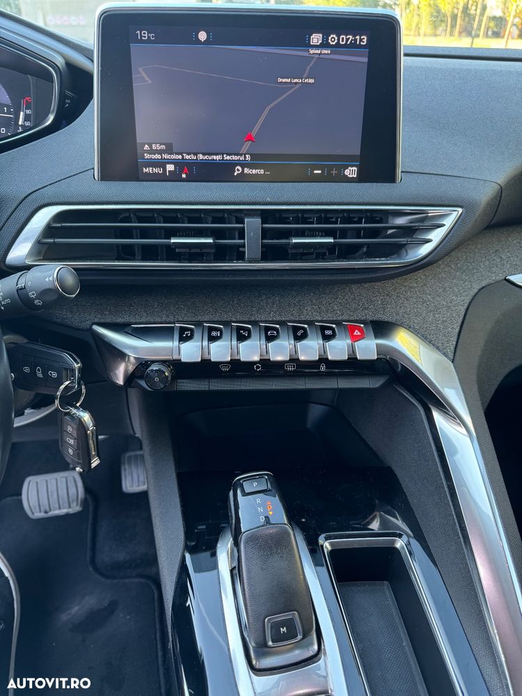 Peugeot 3008 1.5 BlueHDI 130 S&S EAT8 Allure - 7