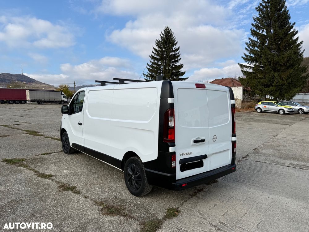 Opel Vivaro - 4