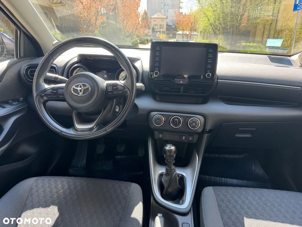 Toyota Yaris 1.5 Comfort - 22