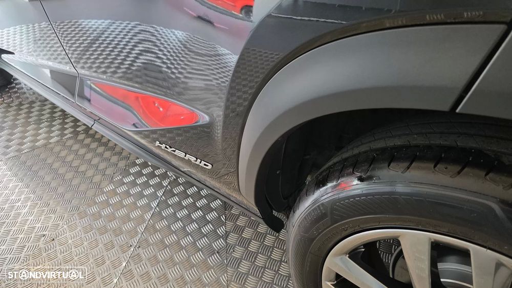 Lexus NX 300h Executive - 34