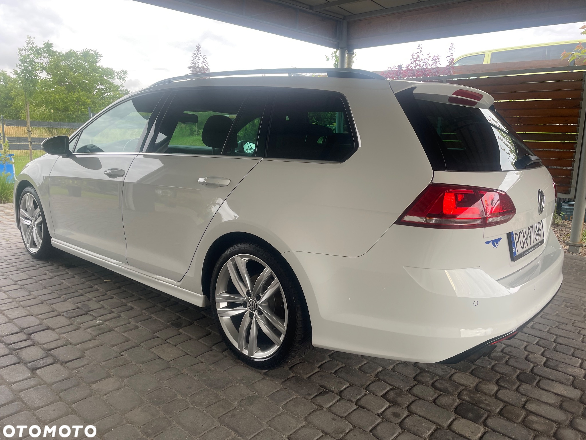 Volkswagen Golf - 9