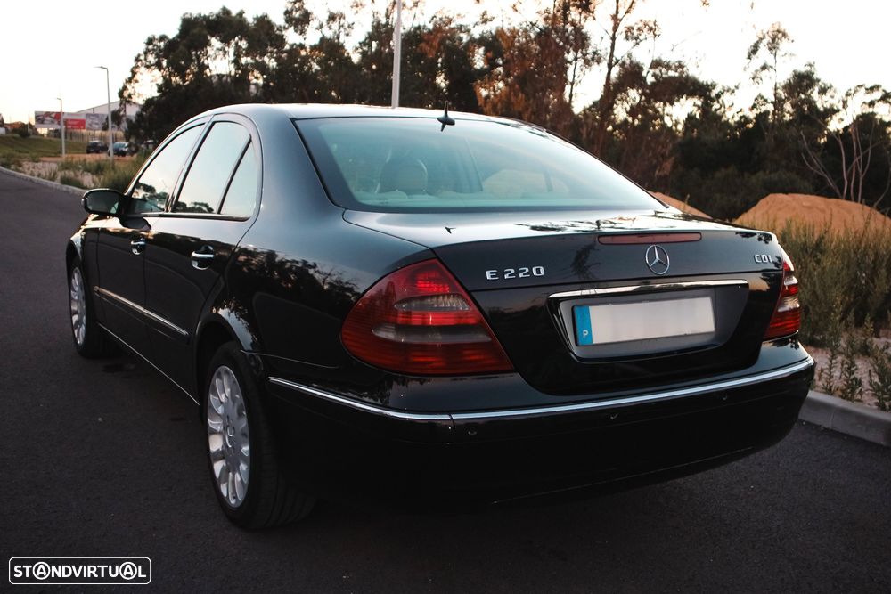 Mercedes-Benz E 220 - 3