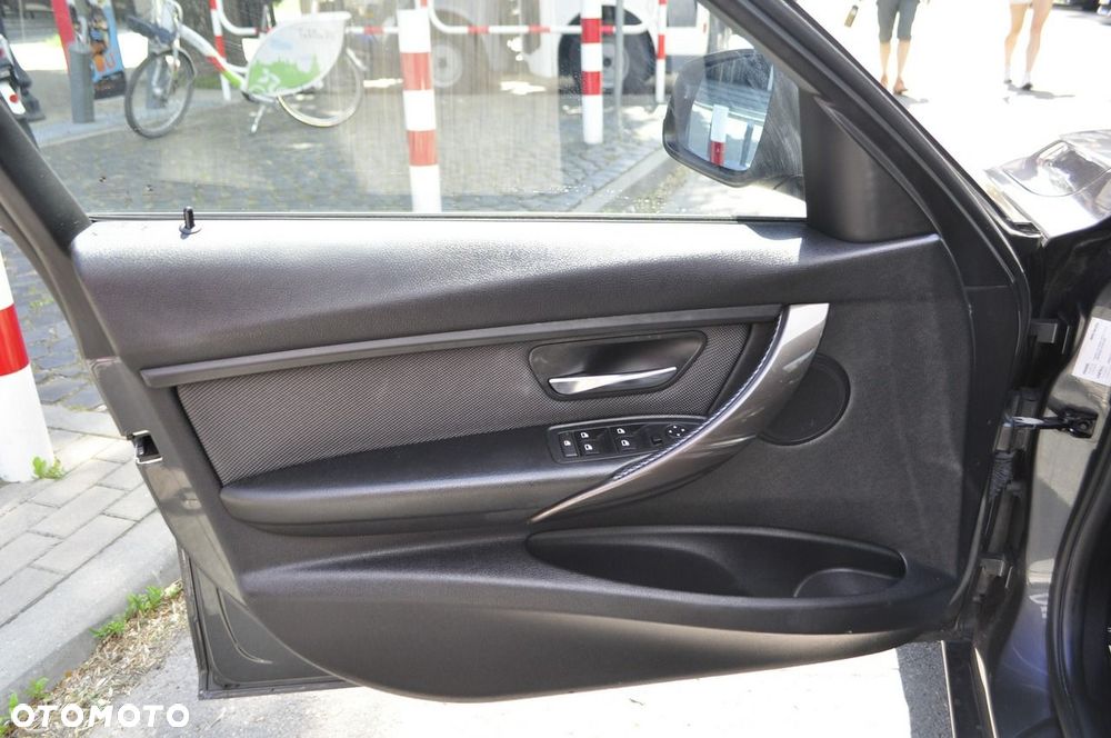 BMW Seria 3 - 9