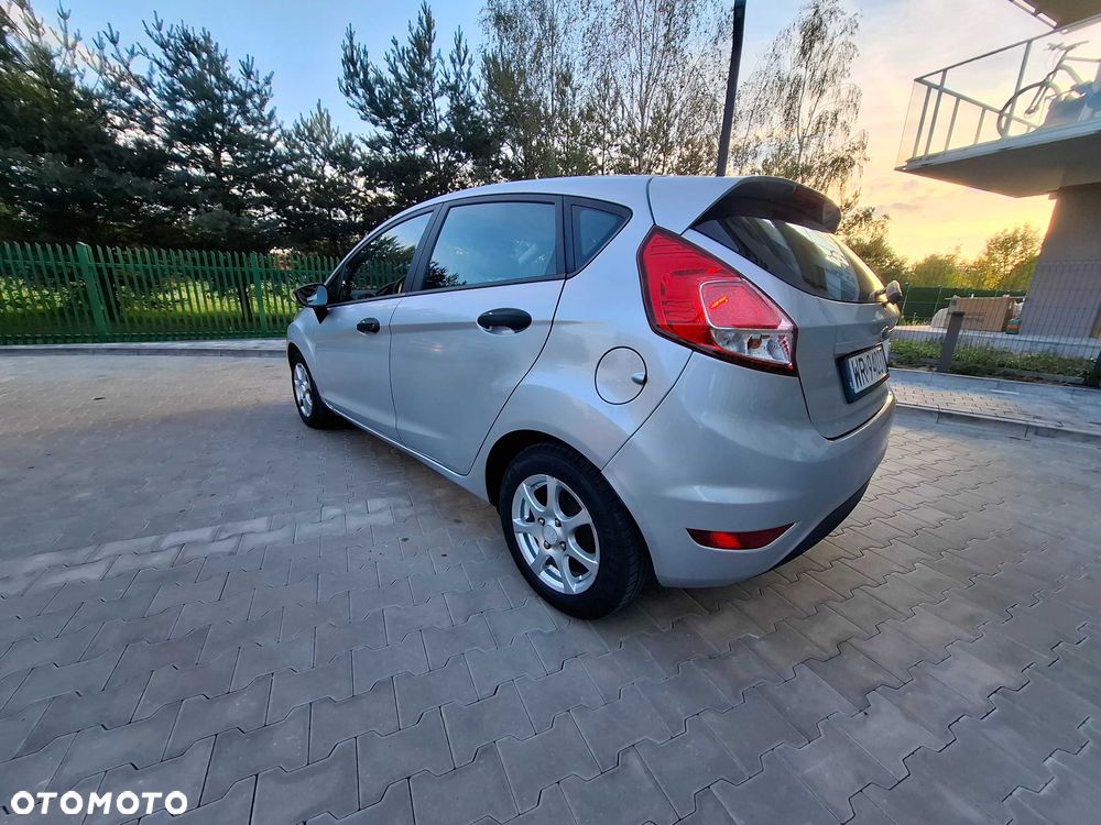 Ford Fiesta - 4