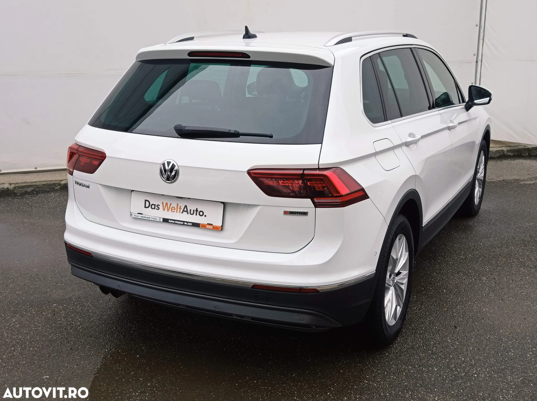 Volkswagen Tiguan 2.0 TSI DSG 4Mot Highline - 9