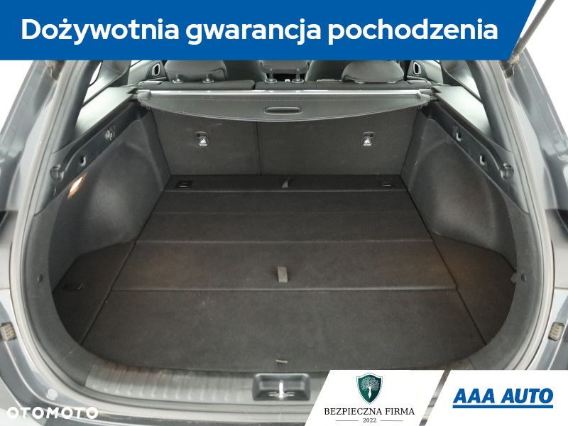Kia Ceed - 11
