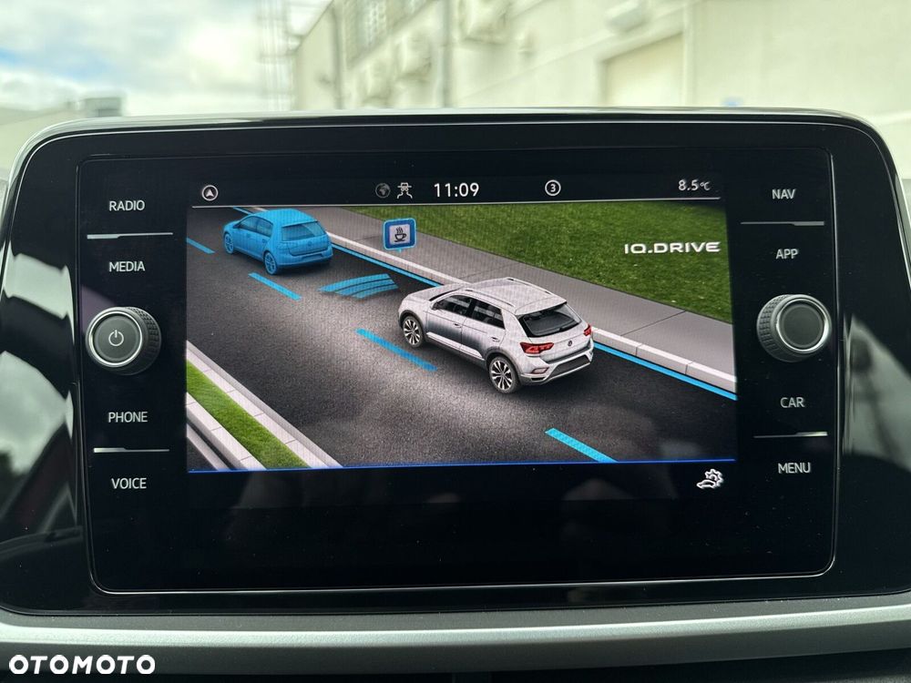 Volkswagen T-Roc - 25