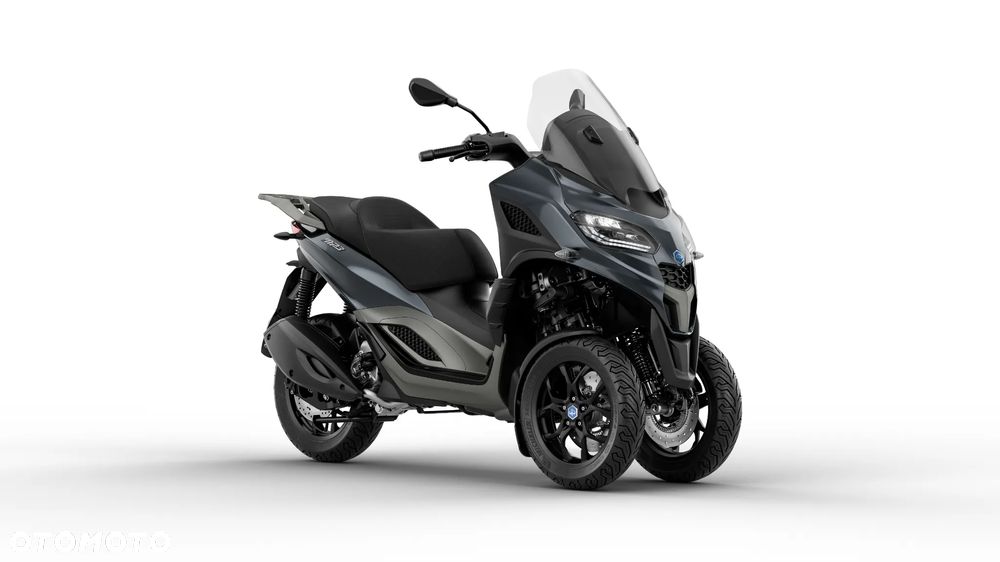 Piaggio MP-3 - 4