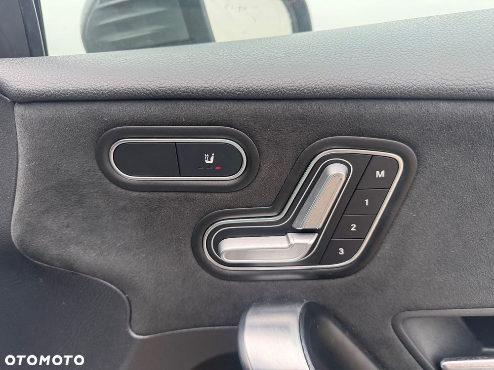 Mercedes-Benz Klasa A 200 7G-DCT Edition 2020 - 12