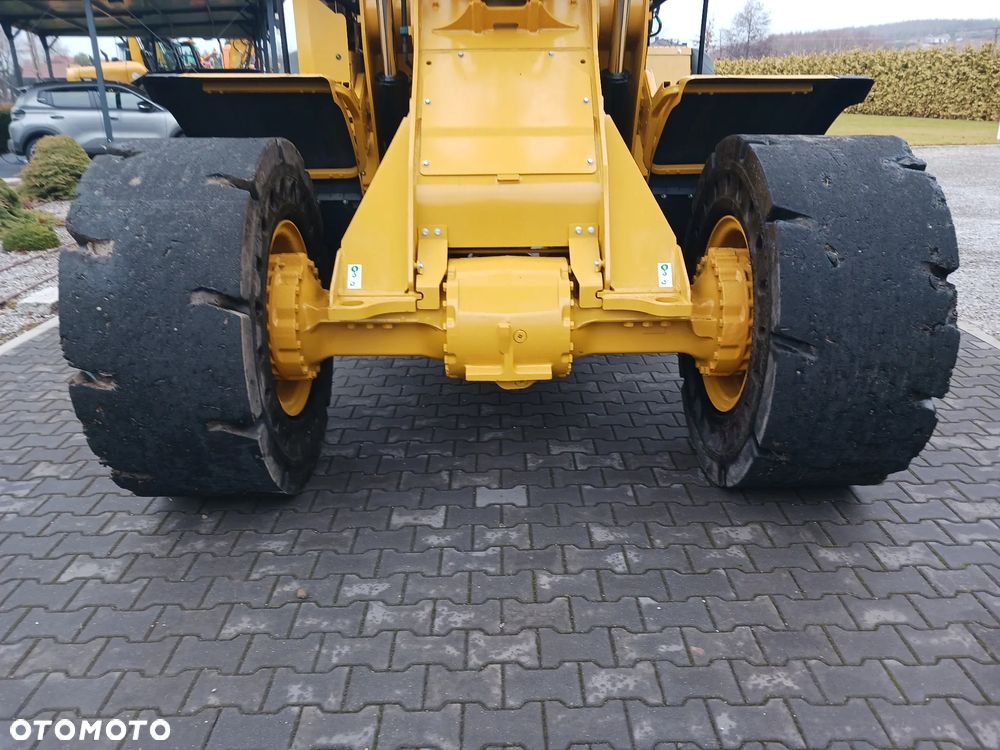 Caterpillar 938 M - 14