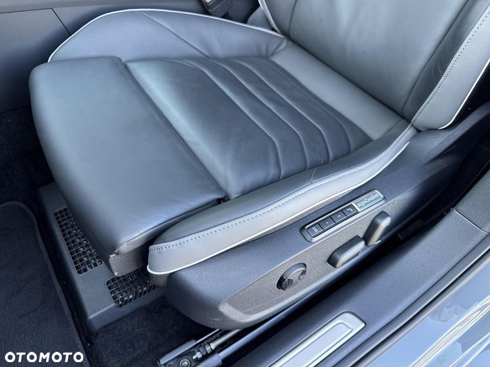 Volkswagen Arteon 2.0 TDI 4Motion Elegance DSG - 13