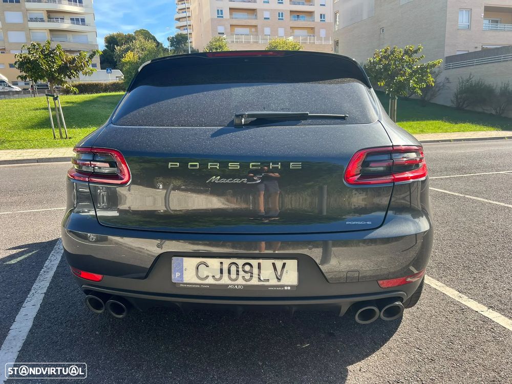 Porsche Macan - 4