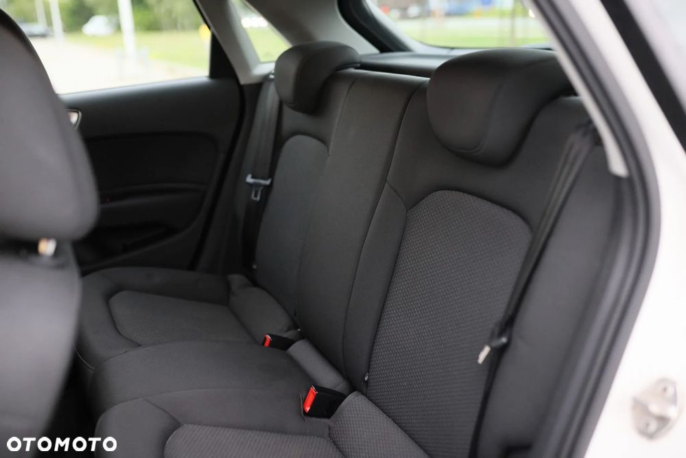 Audi A1 Sportback 1.0 TFSI S tronic - 20