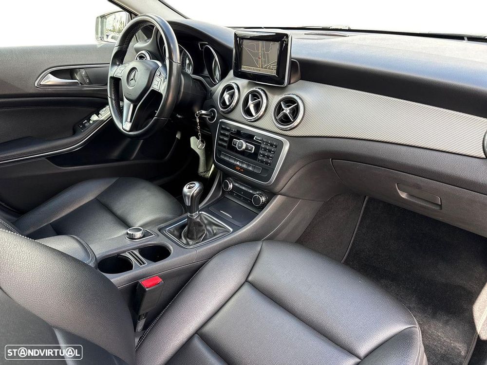Mercedes-Benz GLA 180 CDI Style - 14