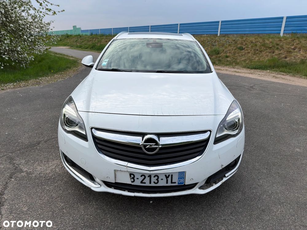 Opel Insignia - 8