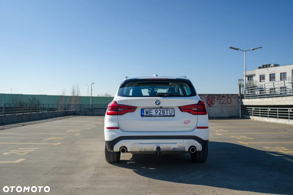 BMW X3 xDrive20i Advantage sport - 4