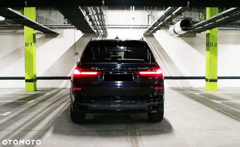 BMW X7 xDrive40i sport - 16