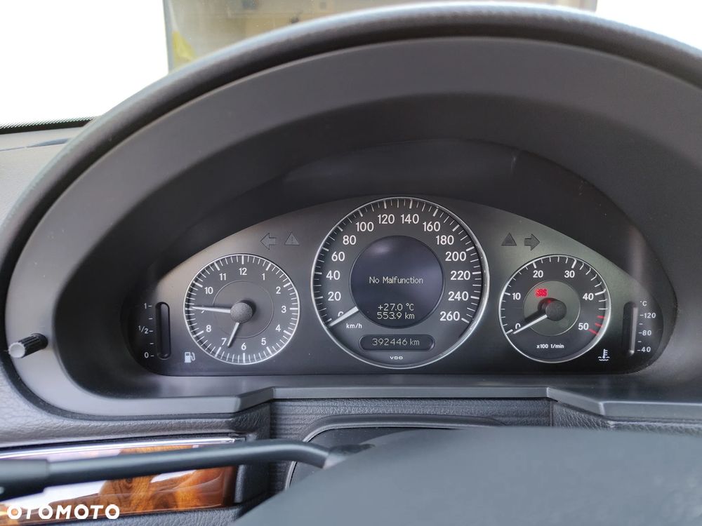 Mercedes-Benz Klasa E 270 CDI Elegance - 6