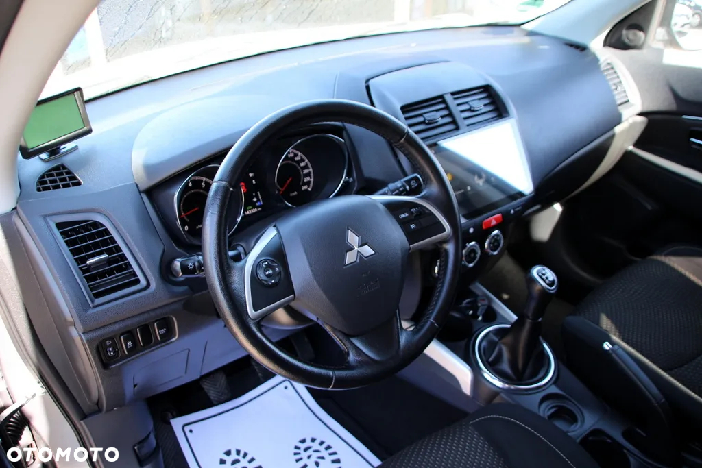 Mitsubishi ASX 1.6 2WD Instyle - 22