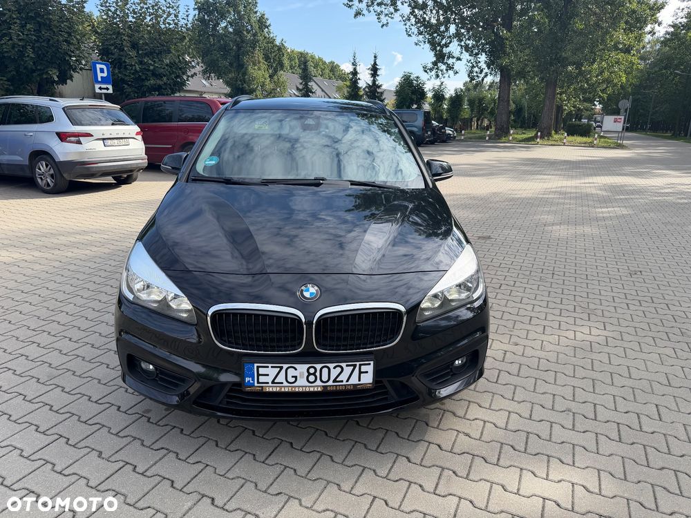 BMW Seria 2 218d - 2