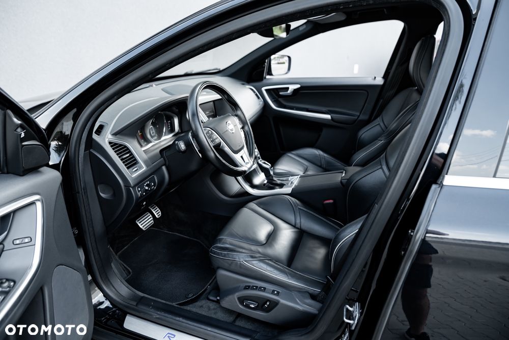 Volvo XC 60 D4 AWD Geartronic Summum - 20