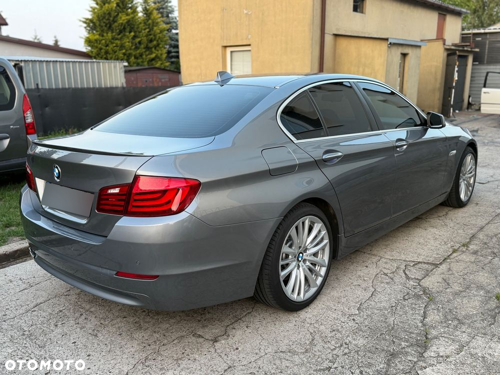BMW Seria 5 520d Efficient Dynamics Edition - 24