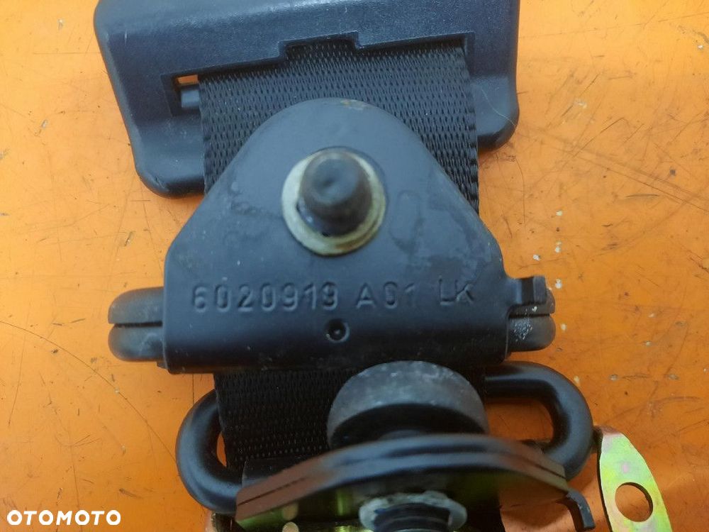 FORD FOCUS C-MAX 03-07 PAS BEZPIECZEŃSTWA TYŁ TYLNY ŚRODKOWY  6020919A01 - 6