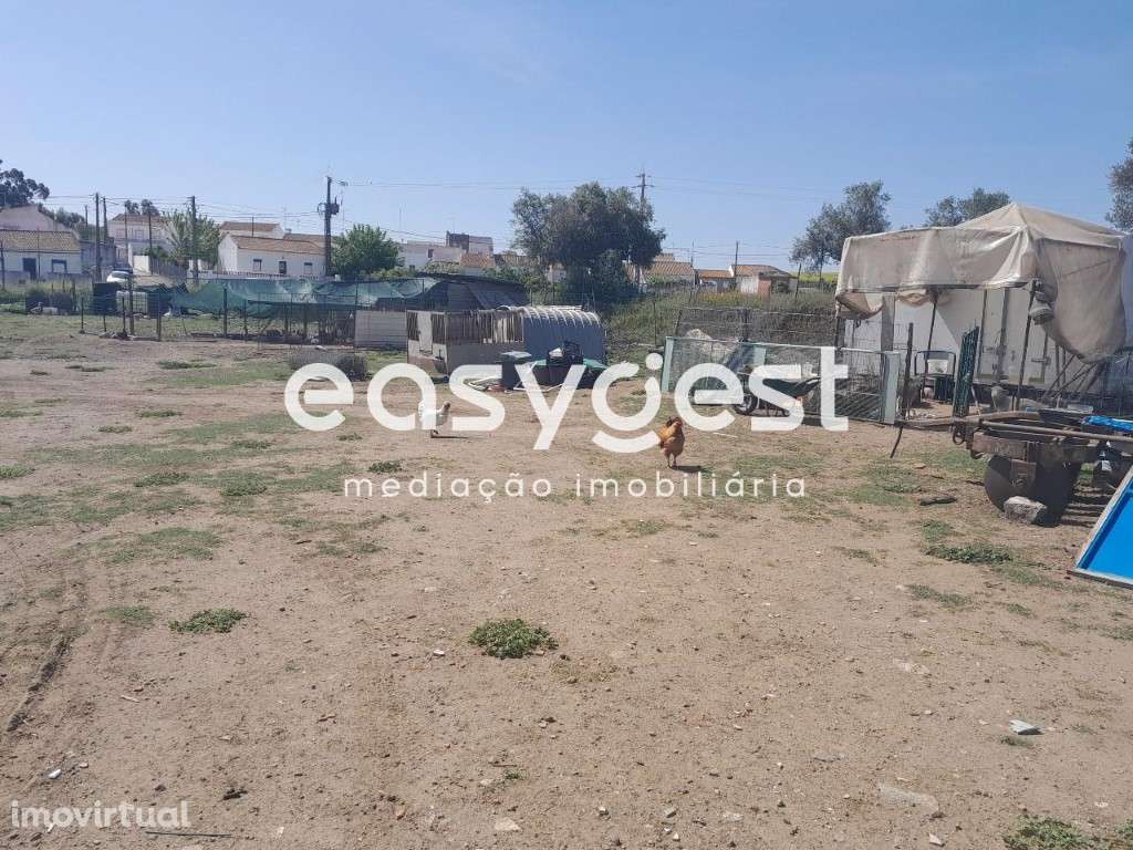 Terreno Rústico em Beja com bons acesso ideal para Estaleiro - Grande imagem: 3/12