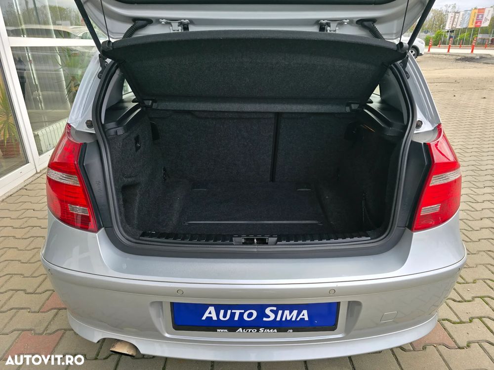BMW Seria 1 116i - 13
