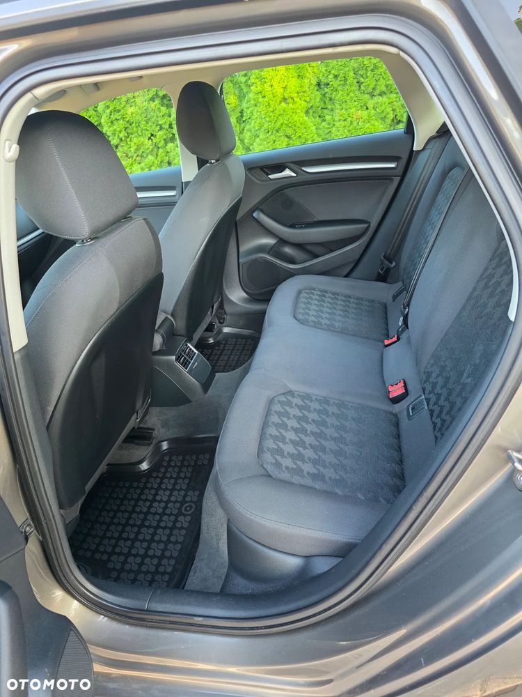 Audi A3 Sportback - 10