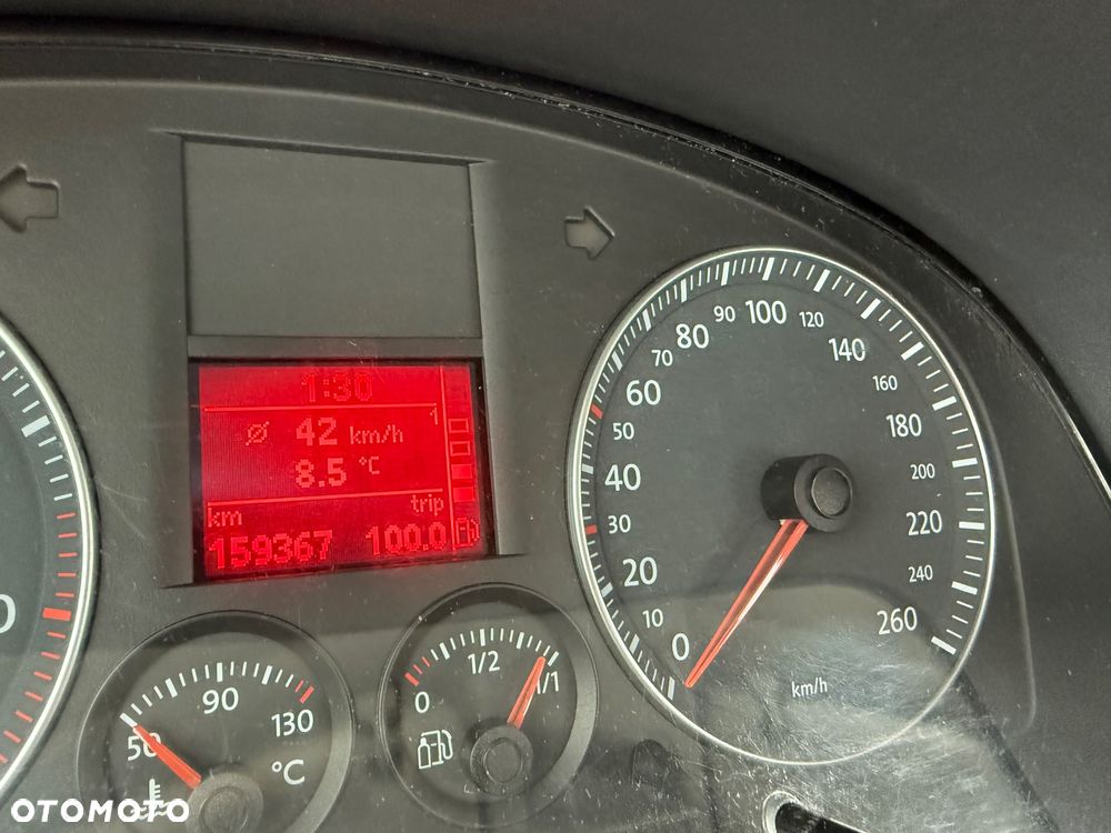 Volkswagen Caddy - 15
