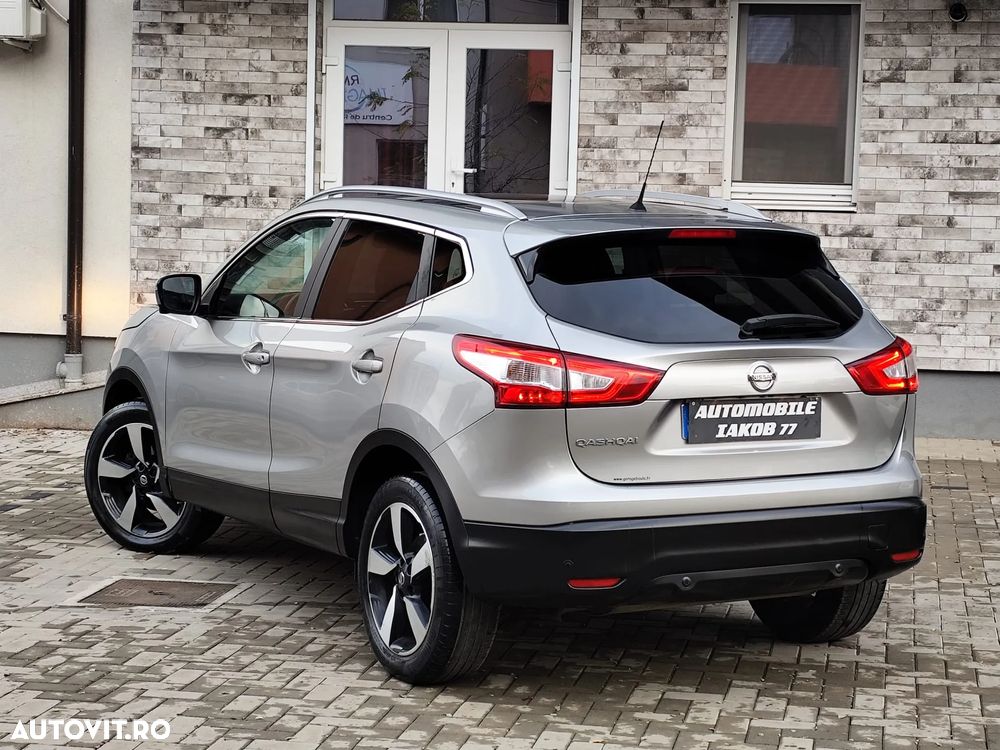 Nissan Qashqai - 4