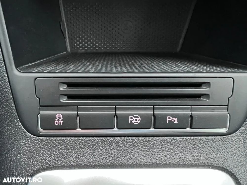 Volkswagen Tiguan 2.0 TDI 4Motion DSG Sport & Style - 14