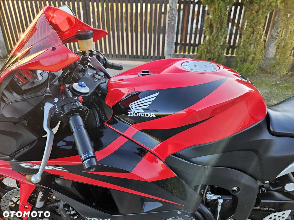 Honda CBR - 10