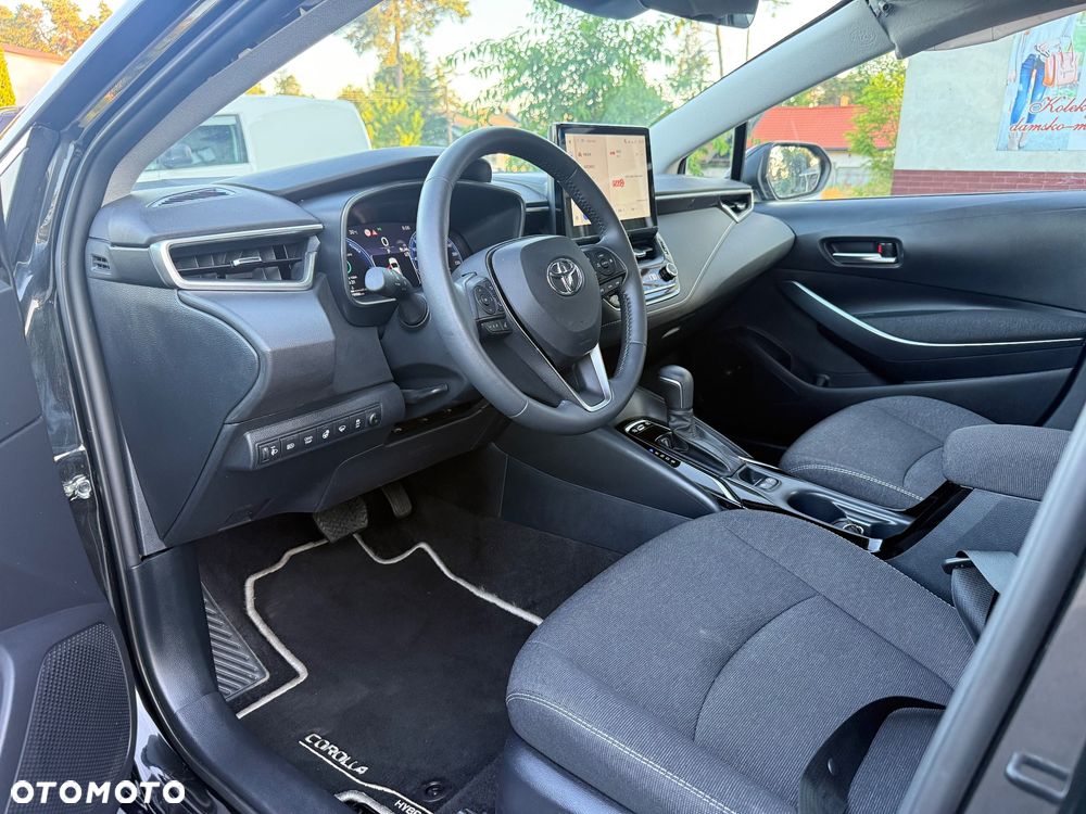 Toyota Corolla 1.8 Hybrid Comfort - 14