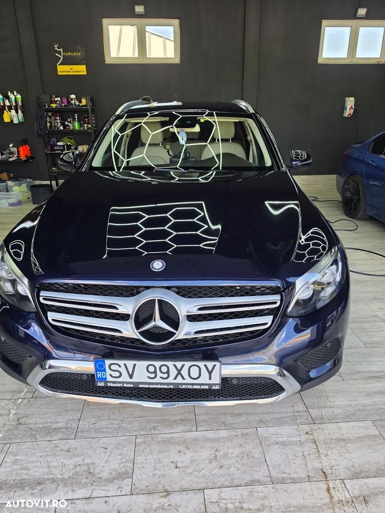 Mercedes-Benz GLC - 21