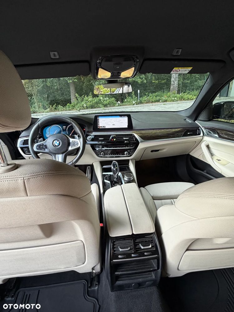 BMW Seria 5 520d xDrive Luxury Line - 6