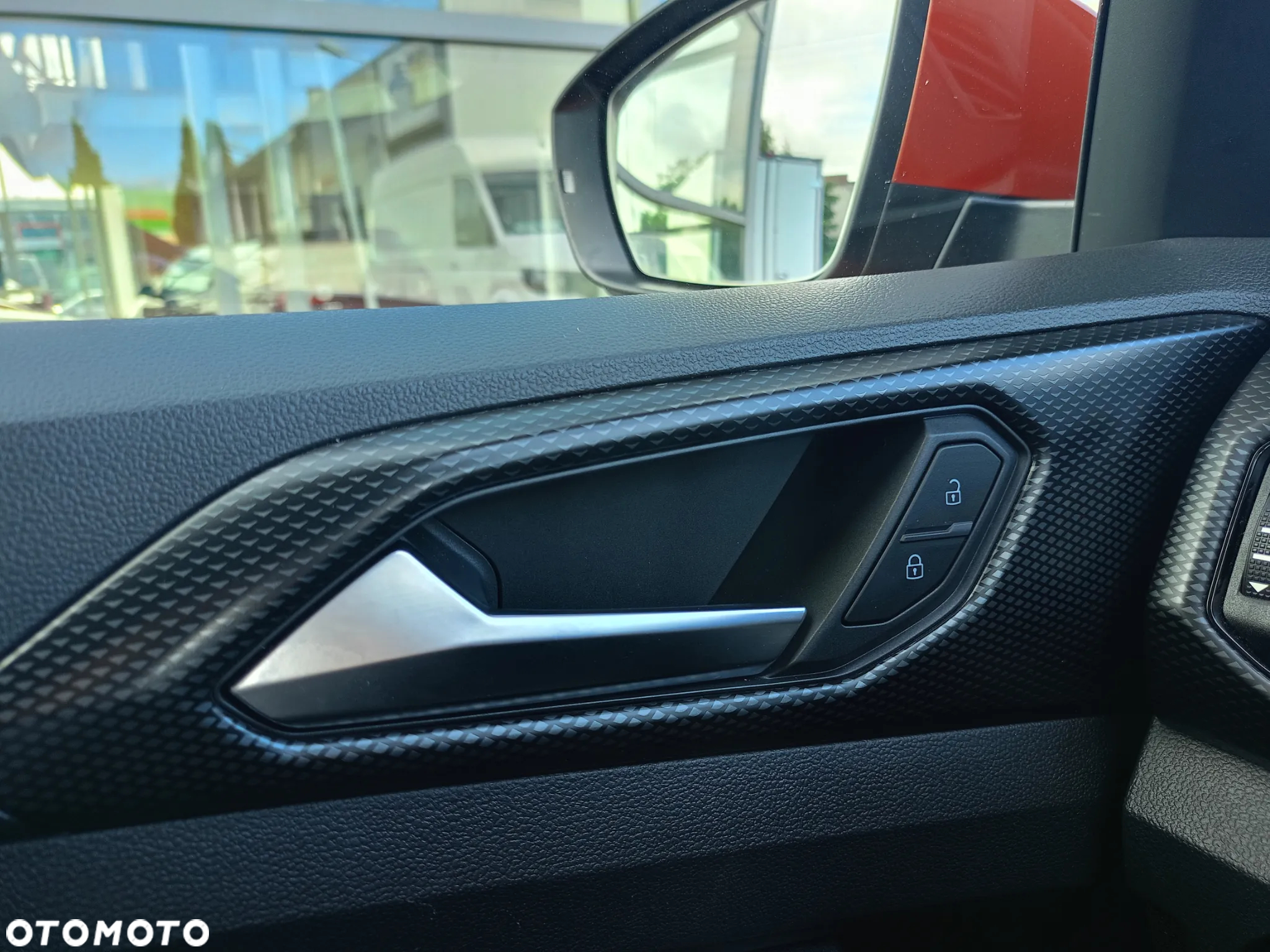 Volkswagen T-Cross 1.5 TSI ACT Life DSG - 12