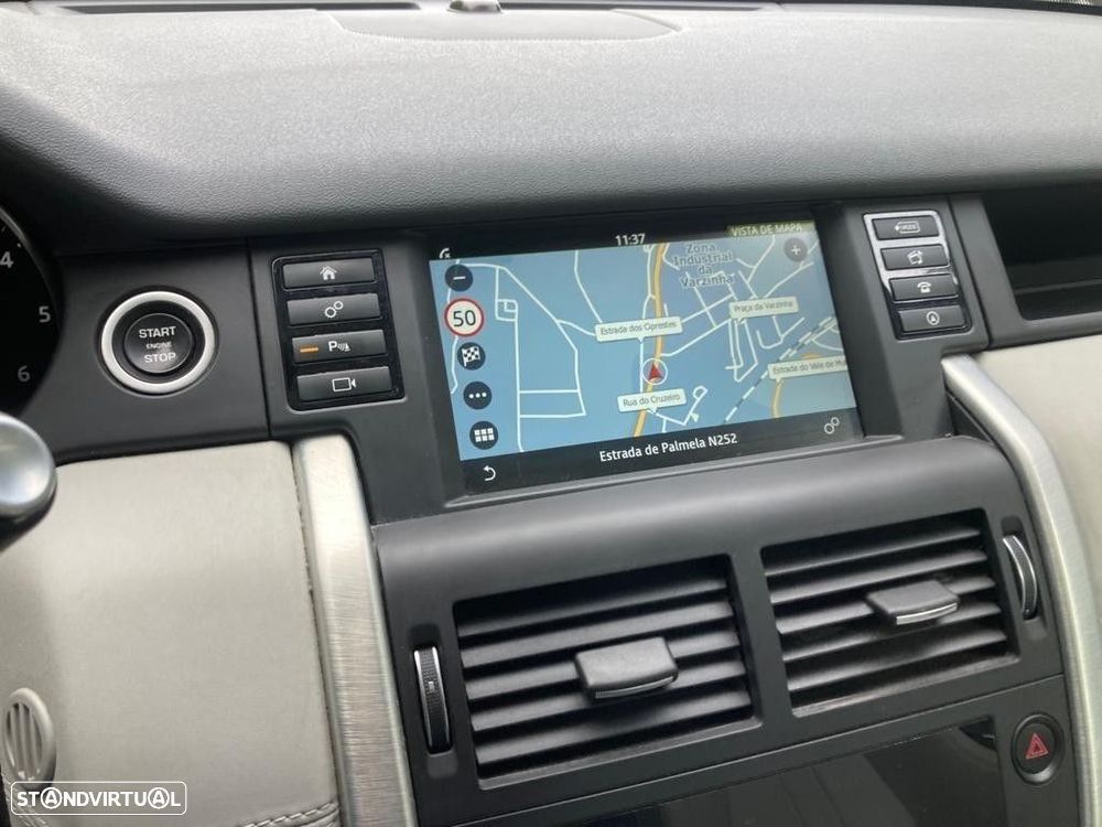 Land Rover Discovery Sport - 10