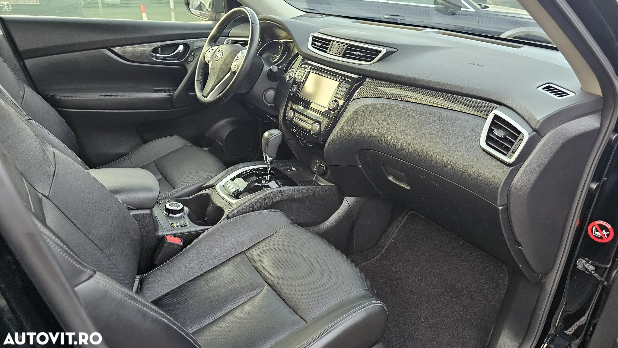 Nissan X-Trail 2.0 dCi ALL-MODE 4x4i Xtronic Tekna - 27