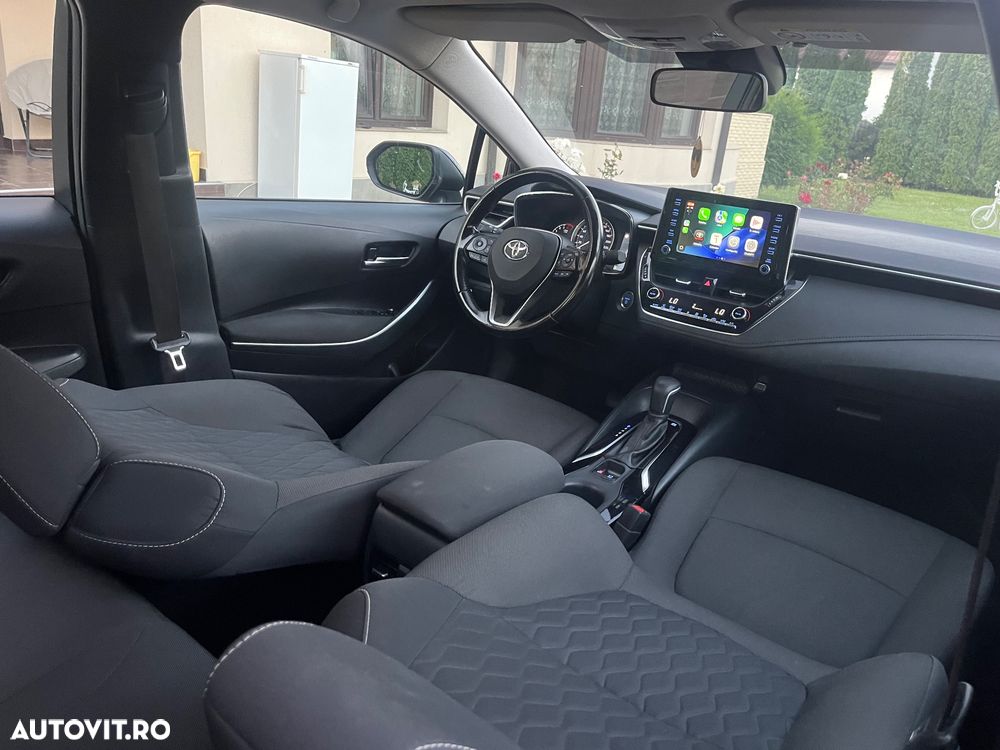 Toyota Corolla 1.8 HSD Dynamic - 18