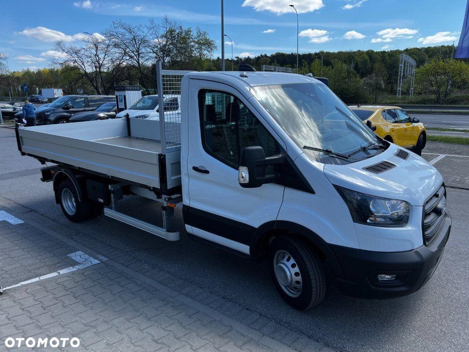 Ford Transit - 8