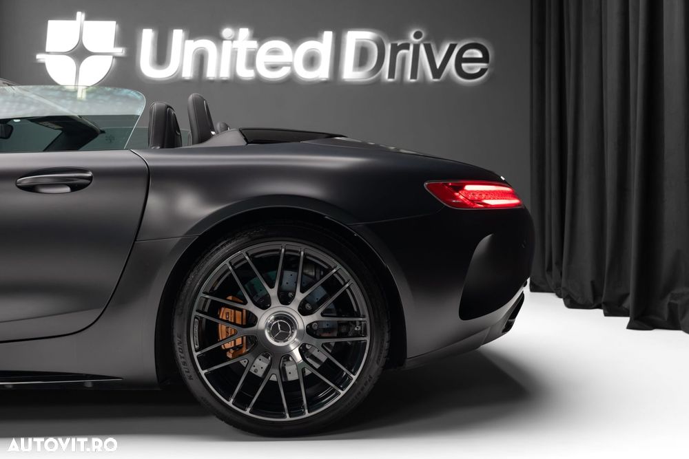 Mercedes-Benz AMG GT - 9