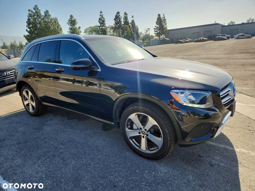Mercedes-Benz GLC 300 4Matic 9G-TRONIC - 5